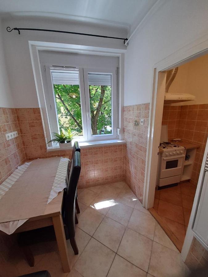 Zoeld Sziget Apartmanlakas Eger Bagian luar foto
