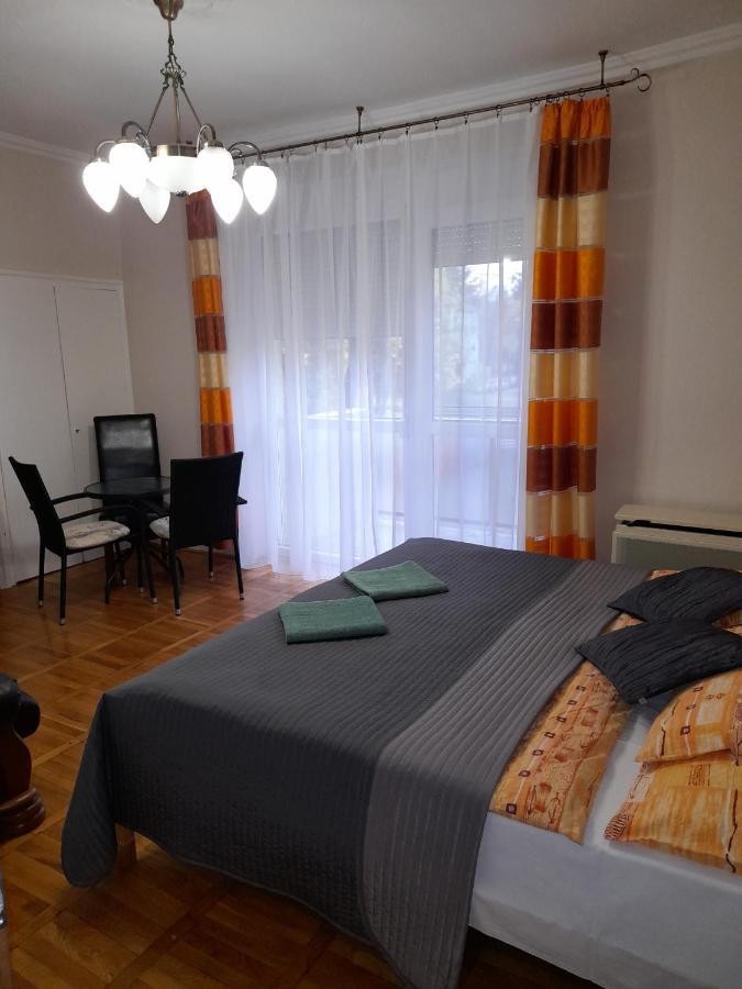 Zoeld Sziget Apartmanlakas Eger Bagian luar foto