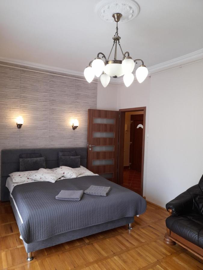 Zoeld Sziget Apartmanlakas Eger Bagian luar foto